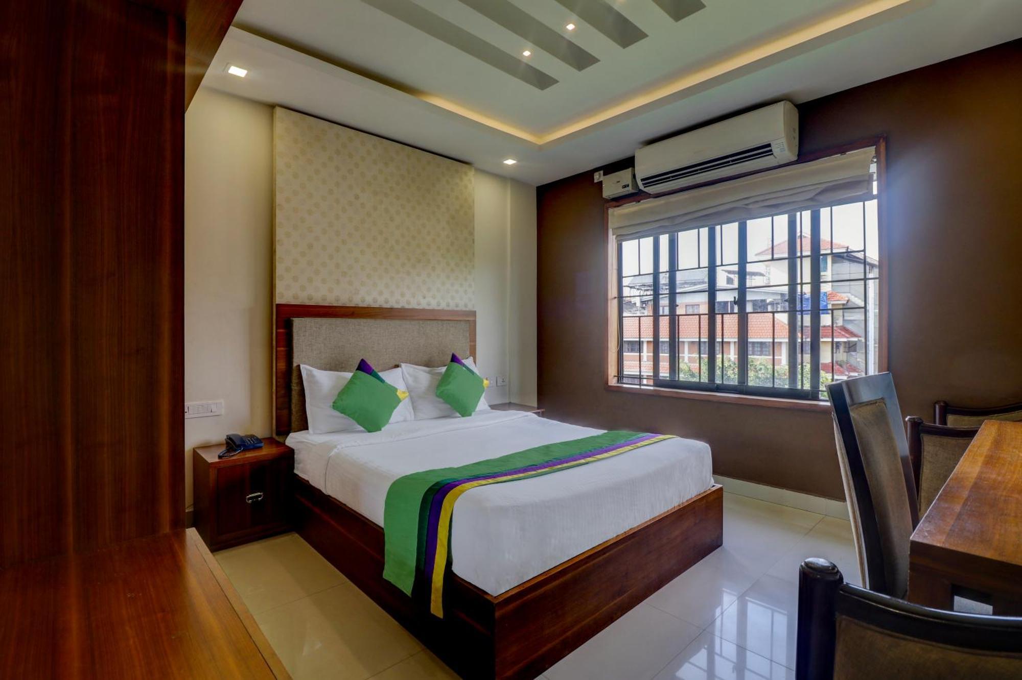 Itsy By Treebo - Rotano Glitz Inn Kozhikode Eksteriør bilde